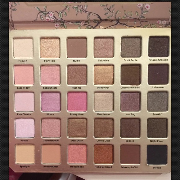 TOO FACED limited edition eyeshadow palette - Picture 2 of 7